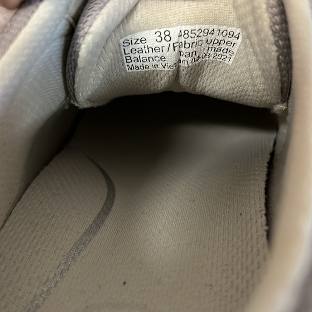 Dansko Henriette Gray Tan Suede Leather Sneaker Size 38 - Picture 9 of 13